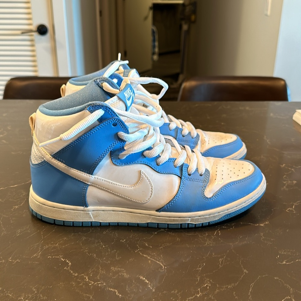 Nike UNC dunks from 2013 — patent leather, size 9.5 men’s